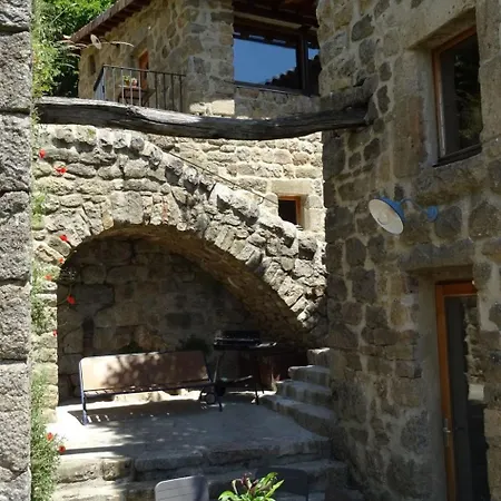 Les Glycines By Interhome *